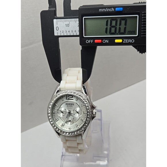 Fossil Riley Womens 40mm Watch White Silicone Glitz Bezel Quartz New Battery WR - Picture 6 of 10